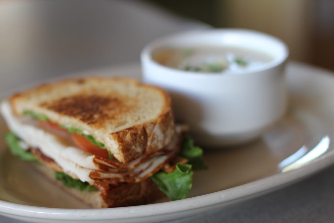 Fly-By-Foodie: Fanny’s Grill